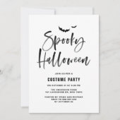 Black Brush Lettering Spooky Halloween Party 招待状 (正面)