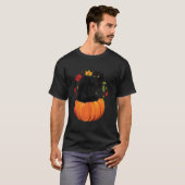 Black Cat Autumn Fall Season Pumpkin Thanksgiving  Tシャツ (正面フル)