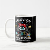 Black Cat I Survived 67 Days Of School Kindergarte コーヒーマグカップ (左)
