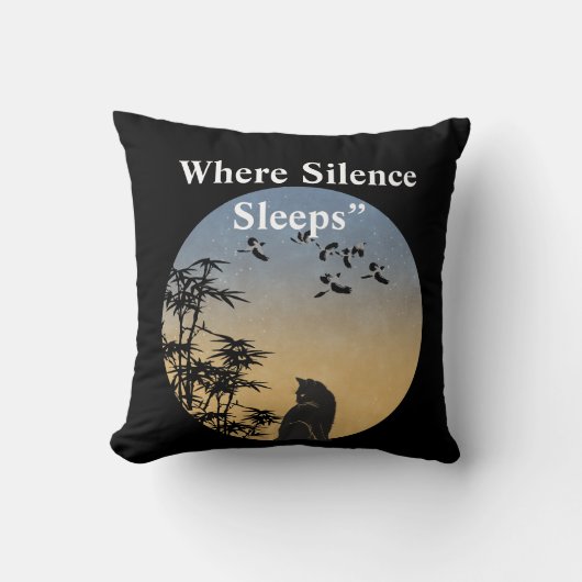 Black Cat in Bamboo Forest Pillow | Japanese Zen A クッション (正面)