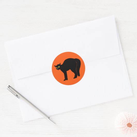 Black Cat on Orange ラウンドシール (封筒)