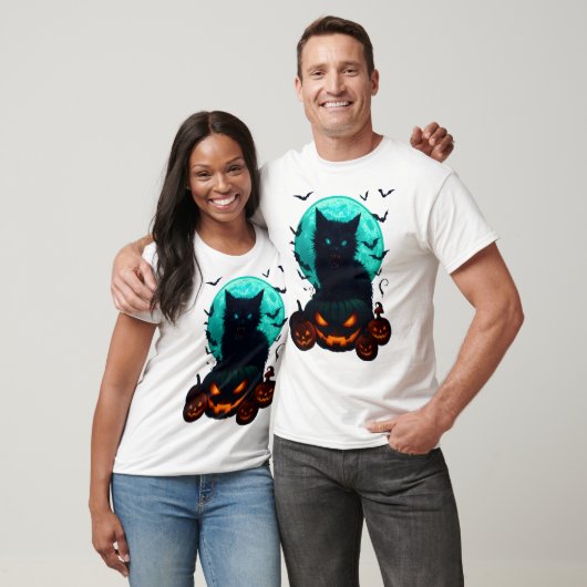 Black Cat on Pumpkins under Full Moon – Spooky Hal Tシャツ (ユニセックス)