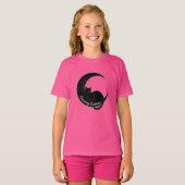 Black Cat on the Crescent Moon: Charm of Darkness Tシャツ (正面フル)