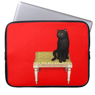 Black cat on the stool laptop sleeve ラップトップスリーブ