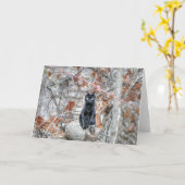 Black Cat Sitting Outdoors カード (黄色い花)