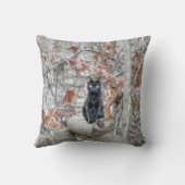 Black Cat Sitting Outdoors クッション (裏面)