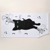 Black Cat Surrounded by Whispering Notes of Music ビーチタオル (正面)