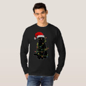 Black Cat Tangled Up In Christmas Lights Santa Hat Tシャツ (正面フル)