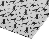 Black Cats Hunting Bats Simple Halloween Pattern カッティングボード (角)