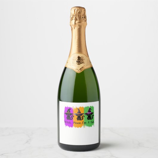 Black Cats In Witch Hats Essential T-Shirt スパークリングワインラベル (正面)