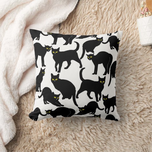 Black Cats on White クッション (ブランケット)