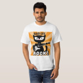 BLACK CATS ROCK! 黒猫のキャラクターがギターを演奏 Tシャツ (正面フル)
