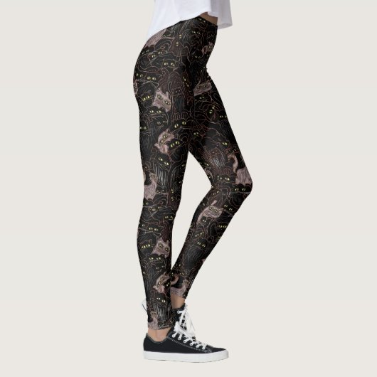 Black Cats Yellow Eyes Leggings レギンス (右)
