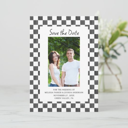 Black Checkerboard Photo Save the Date 招待状 (スタンド正面)