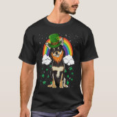 Black Chihuahua St Patricks Day Leprechaun Tシャツ (正面)
