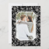 Black Chinoiserie Crest Photo Wedding セーブザデート (裏面)