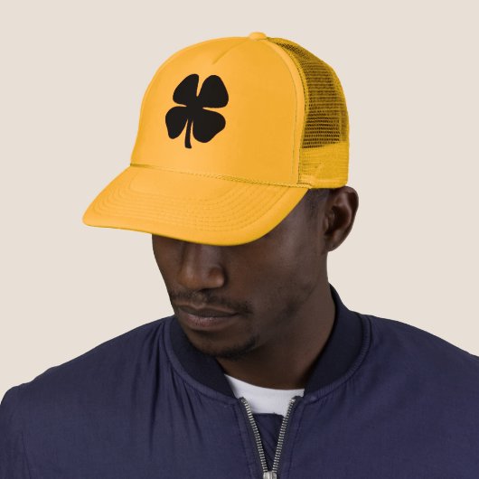 Black Clover yellow foam trucker hat キャップ (インサイチュ)