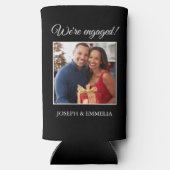 Black Engagement Party Photo Happily Ever After スリム缶クーラー (裏面)