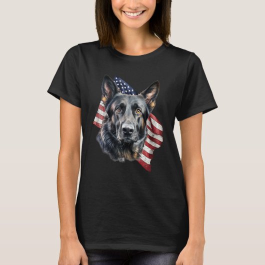 Black German Shepherd 4th Of July Dog  American Fl Tシャツ (正面)