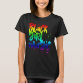 Black Girl Magic Retro Rainbow African Queen Melan Tシャツ (正面)