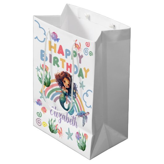 Black Girl Mermaid Birthday Gift Bag in White ミディアムペーパーバッグ (正面アングル)