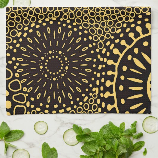 Black Gold Ethnic Floral Pattern Kitchen Towel キッチンタオル (折り畳み)