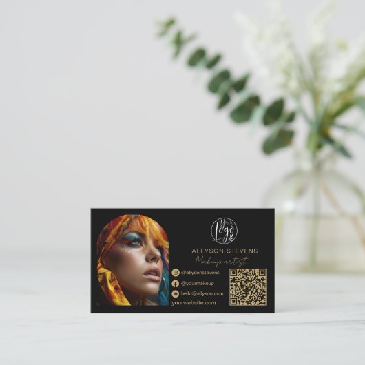 black gold makeup 3 photo Social Media Logo qr 名刺 (スタンド正面)