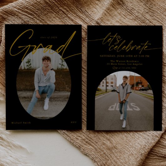 Black & Gold Oval Photo Modern Script Graduation 招待状