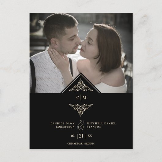 Black Golden Chic Lace Romantic Couple Wedding 案内ポストカード (正面)