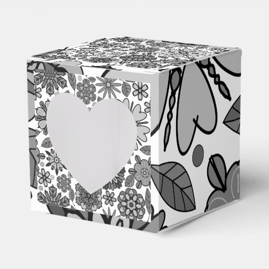 Black Gray White Retro Floral Art Seamless Pattern フェイバーボックス (正面サイド)