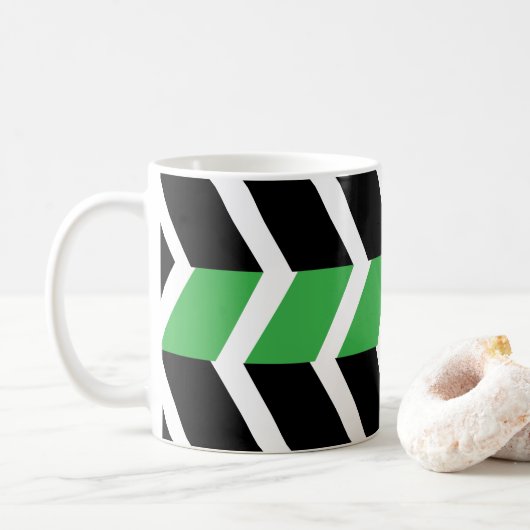 Black Green Chevron Stripe コーヒーマグカップ (ドーナツ)
