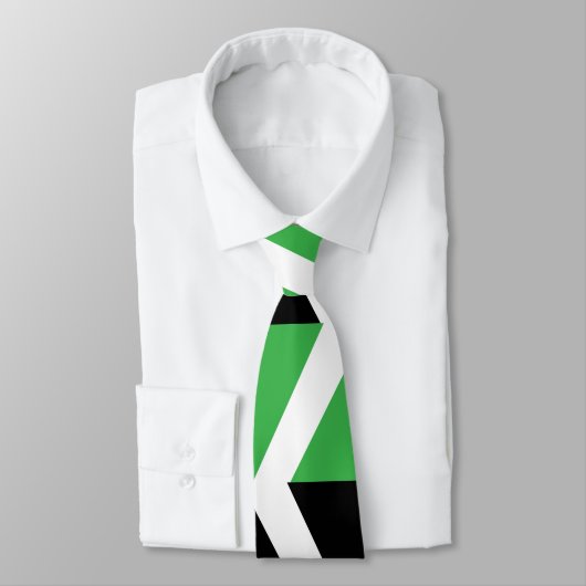 Black Green Chevron Stripe ネクタイ (タイ)