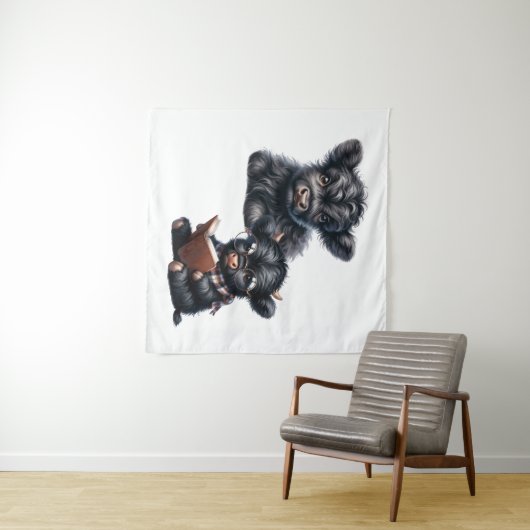 Black Highland Cow Reading A Book タペストリー (インサイチュ(横))