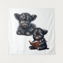 Black Highland Cow Reading A Book タペストリー