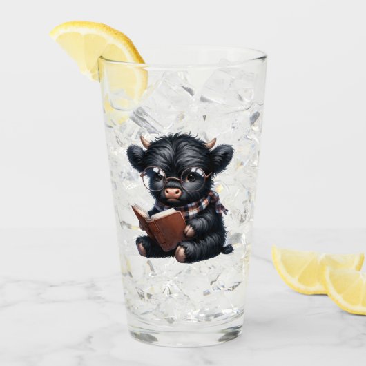 Black Highland Cow Reading A Book タンブラーグラス (アイス正面)