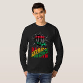 Black History Month BHM Afro Pride Hand Fist Black Tシャツ (正面フル)