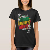 Black History Month Proud Black Poker Player Appar Tシャツ (正面)