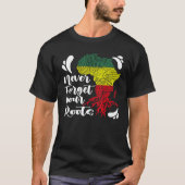 Black History Never Forget Your African Roots Mela Tシャツ (正面)