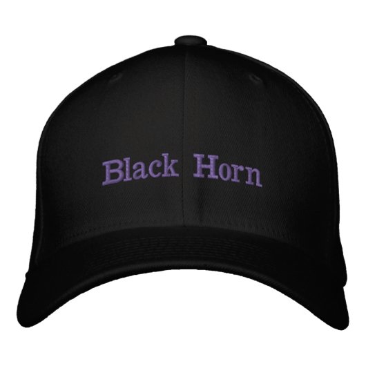 Black Horn – Casquette Trucker Noire 刺繍入りキャップ (正面)