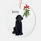 Black Lab Mistletoe Pet Dog Christmas セラミックオーナメント (左)