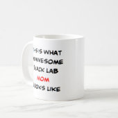black lab mom, awesome コーヒーマグカップ (正面左)