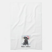 Black Lab Puppyサンタハットを着て、カスタム文字 キッチンタオル (縦)