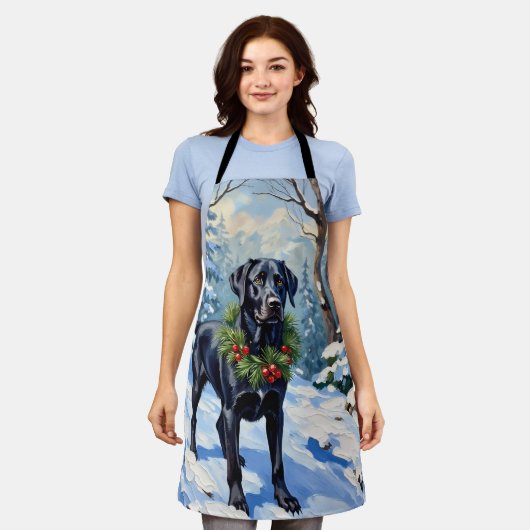 Black Lab Serene Winter Forest Christmas Holiday エプロン (着用した状態)
