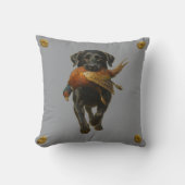 Black Labrador Retriever & Pheasant throw cushion クッション (正面)