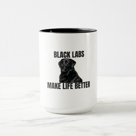 Black Labs Make Life Better – Friendly Black Lab マグカップ (中央)