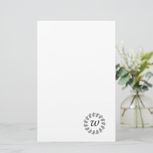 Black laurel wreath monogrammed 便箋 (スタンド正面)