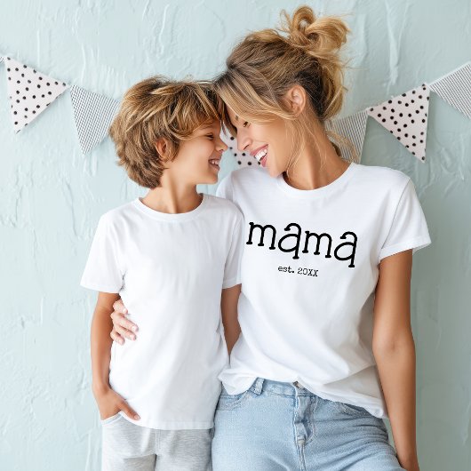 Black Lettering Established Mama Tシャツ