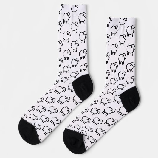 Black Line Sheep – Cozy Animal Ink Design on ソックス (左)
