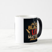 Black Lit Matters | 読んで、立ち上がり、抵抗しよう モーフィングマグカップ (正面右)
