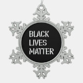Black Lives Matter Stencil 03複数のスタイル スノーフレークピューターオーナメント (正面)
